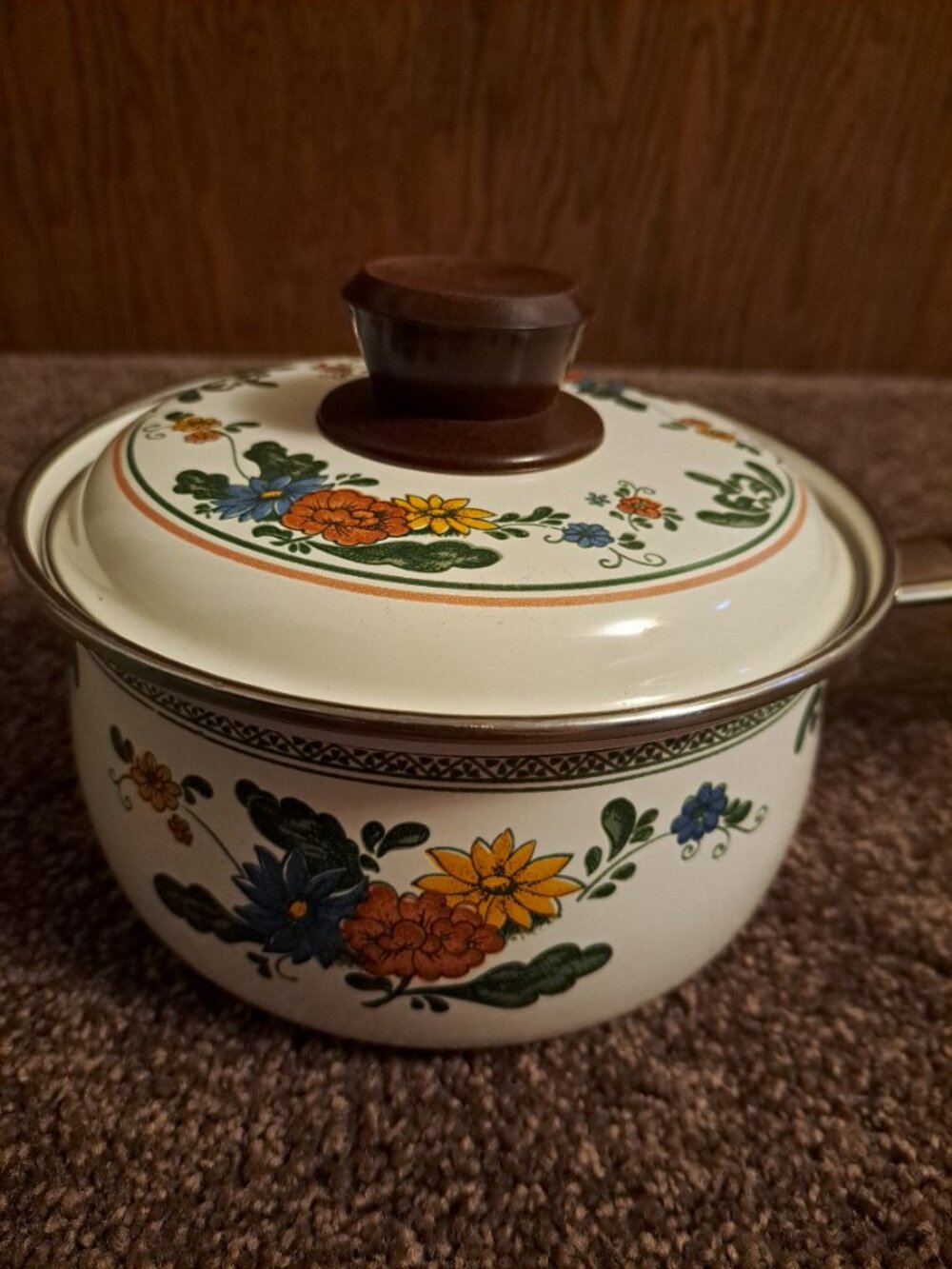 Villeroy & Boch vintage enamel saucepan featuring iconic "Alt Amsterdam" pattern - Picture 6 of 14